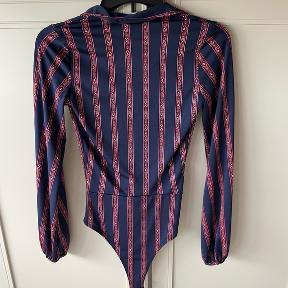 NWT Collared Bodysuit - S - Picture 3 of 3